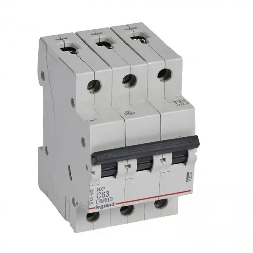 ТРИПОЛЮСЕН АВТОМАТИЧЕН ПРЕКЪСВАЧ RX³-MCB 3P C 63A 6KA LEGRAND