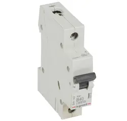 ЕДНОПОЛЮСЕН АВТОМАТИЧЕН ПРЕКЪСВАЧ RX-MCB 1P B 40A 6KA LGR 419140 LEGRAND